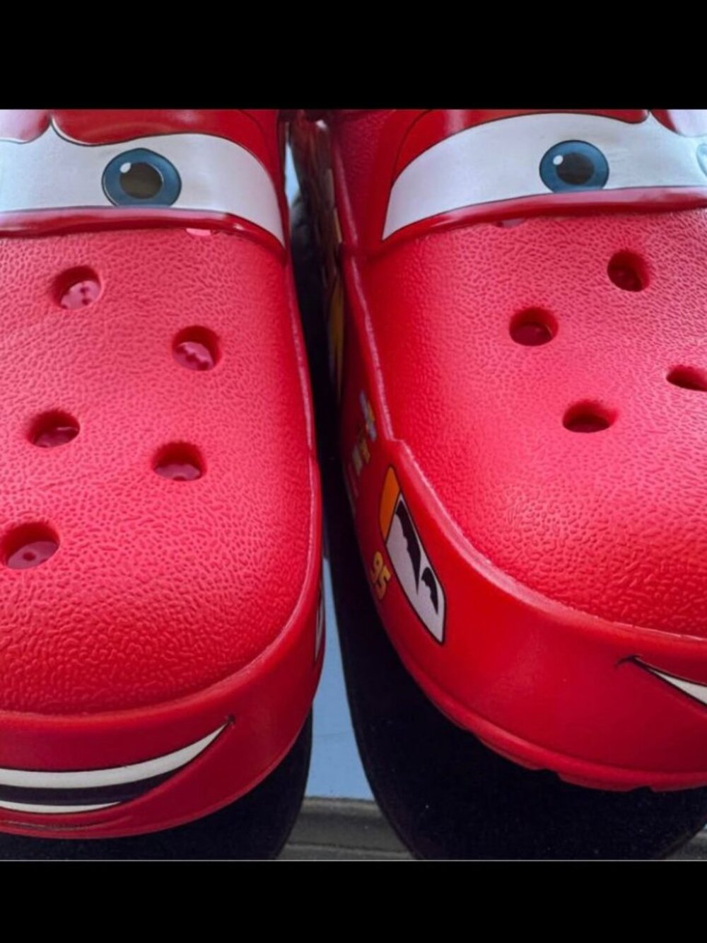 NEW Crocs (SIZE 7) Lightning McQueen Clog Adult Shoe Limited Classic No Lightup - Picture 5 of 6